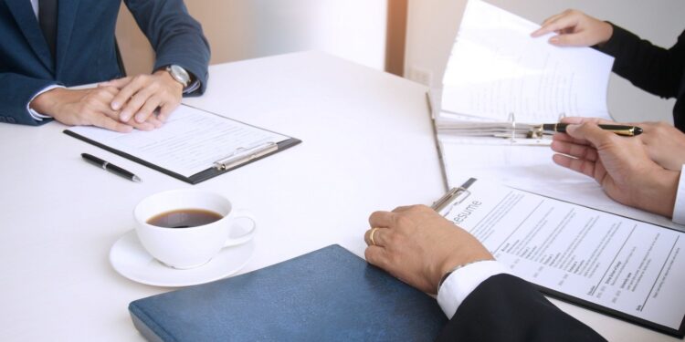 5 Tools to Transform Your Phone into a Digital Lifestyle Platform