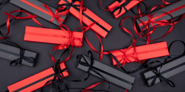 How to Make Your Gift This Holiday Season Stand Out