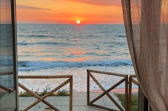 From Beaches to Mountains: Essential Gear Every Male Traveller Needs