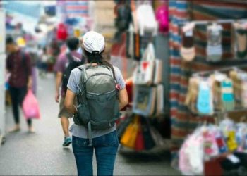 How to Stay Safe and Comfortable While Traveling Solo as a Man