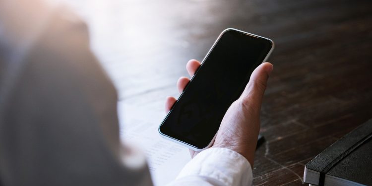 Exploring the Benefits of Purchasing a Smartphone from Official Tesco Mobile