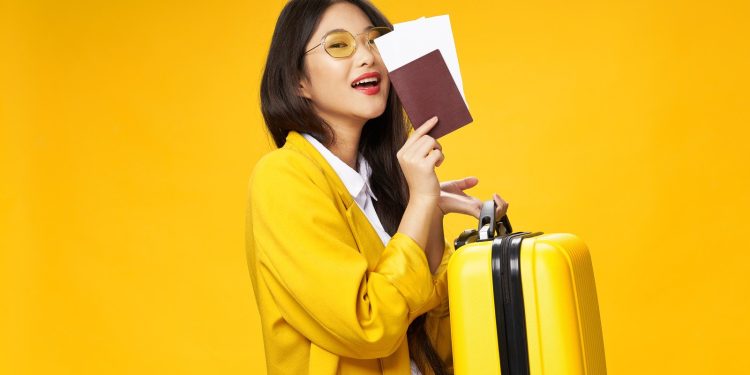 Save Big on Travel Expenses: How to Book Affordable Flight Tickets with Official-edestinos