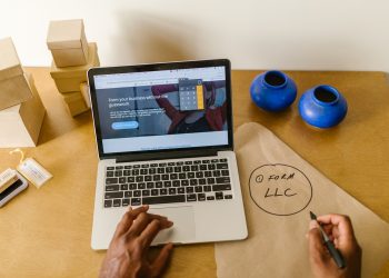 Seamless Teamwork, Regardless of Location: The Must-Have Apps for Secure File Sharing and Collaboration via official-box