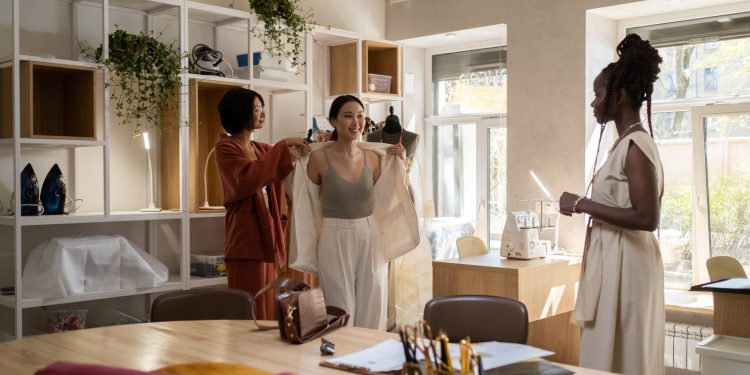 Shop Smarter, Not Harder: Why Officia-Seedheritage is the Ultimate Destination for Women’s Clothes