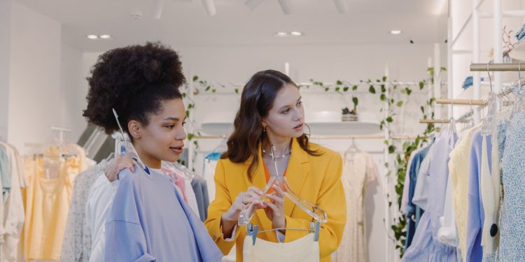 Official Calzedonia: The Ultimate Destination for Fashion-Forward Women