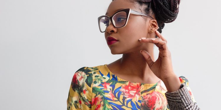 Fashion Meets Function: Explore Trendy Eyewear at Official-Zeelool