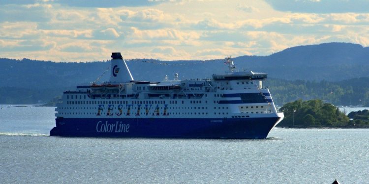 Experience the Ultimate Sea Adventure with Official-DFDS: Your Guide to the Best Sea Travel