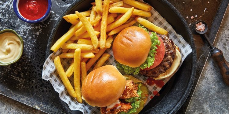 Officially Kickstart Your Week with Delicious Burgers on Happy Days’ Burger Monday