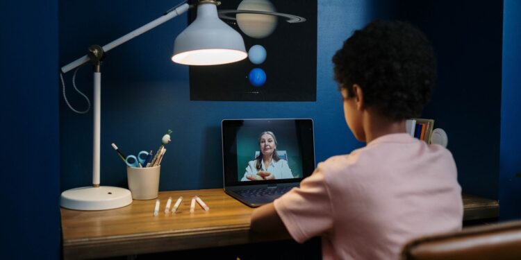 Find Peace of Mind with SocialCatfish: Keeping Your Online Identity Secure